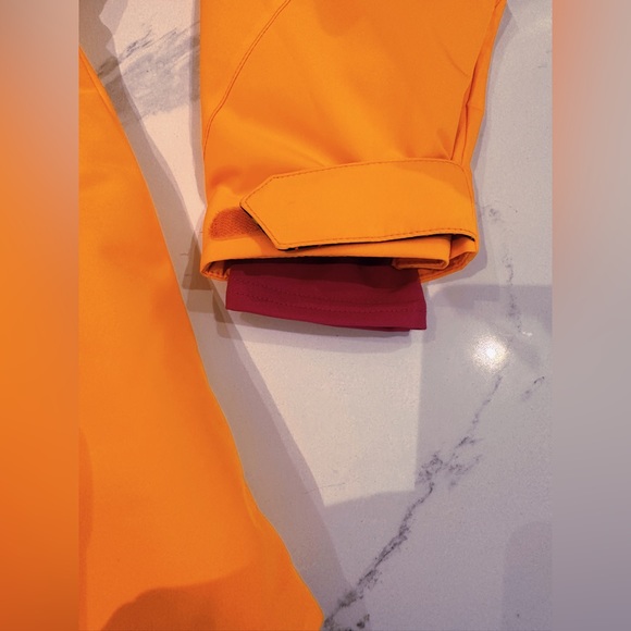 Spyder Ski & Snowboarding Jacket - Picture 11 of 13